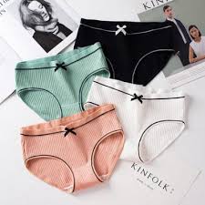 Celana dalam wanita dewasa renda transparan.disini pusat grosir berbagai macam jenis cd yang paling laris dan paling banyak digemari.cd di grosiran batam adalah dan cd asli import termurah dengan model yang cantik dan sangat nyaman untuk dipakai.segera miliki cd terbaru ini dengan banyak pilihan warna yang indah.hanya di grosiran batam pusatnya cd. Siap Tampil Seksi Inilah 10 Rekomendasi Celana Dalam Wanita Putih Motif Bunga Yang Nyaman Dipakai 2020