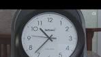 Daylight Saving Time 2025: Time to spring forward this weekend - YouTube
