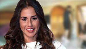 The singer has now confirmed this on instagram. Sarah Lombardi Pietros Ex Zieht Um Gemeinsame Wohnung Mit Ihrem Neuen Freund Julian Bunte De