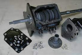 Built on the industry's most iconic transmission platform, ultrashift® plus transmissions were launched in 2009 to meet the growing trend of automation. Deep Inside The Ford Top Loader Four Speed Transmission