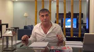 Sözkonusu konuşma, sedat peker'in sosyal medya hesaplarından paylaşılan derin devletçiler, pelikancılar; Ftikxv0grrpuhm