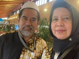 Bismillah… Kali tidak lagi bertiga, tetapi bersama teman kuliah seangkatan  FK83 😇