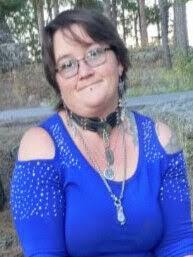 Hali Thompson's Instagram, Twitter & Facebook