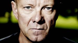 Casper Christensen er trætte af folk på kokain: Vi bruger formue på at  bekæmpe det