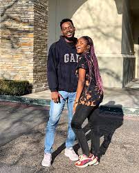 Off the album here is our last pick titled no forget featuring simi. Simi Discloses Why She Married Adekunle Gold P M News