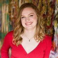 Kelly Almasy's Instagram, Twitter & Facebook