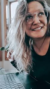 Starting a digital marketing journey as a stay-at-home mom