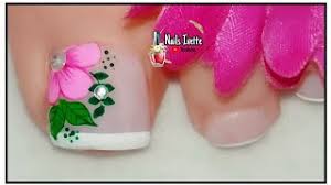 Intenta sumergir las uñas de los pies en un bol pequeño con enjuague bucal. Decoracion De Unas Pie Con Flor Unas Decoradas De Los Pies Sencillas Y Elegantes Facil De Hacer Youtube