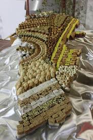 Traditional Lebanese Sweets Shaped Like The Country Of Lebanon لبنان يا قطعة بقلاوة Lebanese Desserts Lebanon Food Lebanese Cuisine