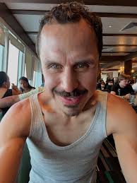 Edgar Eli Acosta (@edgareliacosta) • Instagram photos and videos