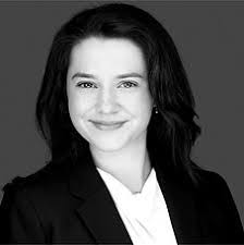 Anna Brule's Instagram, Twitter & Facebook