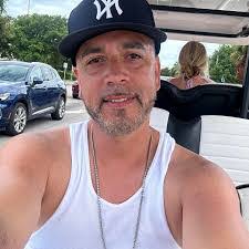 Joseph Mendez's Instagram, Twitter & Facebook