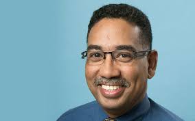 Roger Irvine's Instagram, Twitter & Facebook