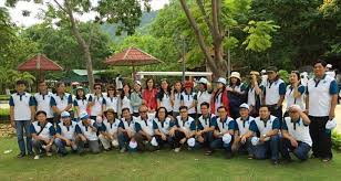 Tuy nhiên, không phải lúc nào nữ sinh sgu cũng mặc đồng phục là áo dài, tùy vào từng khoa và các ngày. Há»™i Nghá»‹ Tá»•ng Káº¿t NÄƒm Há»c 2016 2017 Cá»§a TrÆ°á»ng Ä'áº¡i Há»c Sai Gon TrÆ°á»ng Ä'áº¡i Há»c Sai Gon