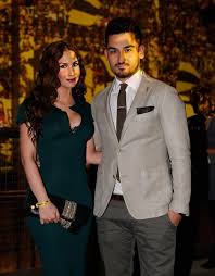 Ilkay gundogan vs marseille away 2020. Ilkay Gundogan Borussia Dortmund Sila Sahin Wives Girlfriends Kids Fashion Suit Jacket Blazer