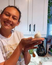 Stephanie Lynn Jonas