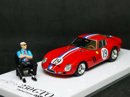 The 250 gto model was the pinnacle of development of the 250 gt series in competition form, whilst still remaining a road car. Jec Resin 1 64 Ferrari 250 Gto With Enzo Ferrari Mini Figure Mobile Garage Hk