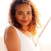 Linda Aly's Instagram, Twitter & Facebook