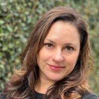 Jennifer Malloy's Instagram, Twitter & Facebook