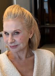 A Night at Versailles: Dressing For The Court of Louis XIV