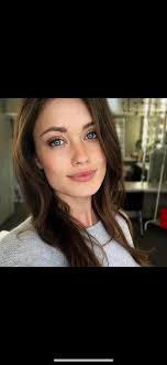 Hi. I just wanna ask there is someone unclocked all Ann's profile. Can you  give me pictures full of her profile please.