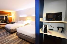 Holiday Inn Express Suites Toledo South Perrysburg Hotel Perrysburg Oh Deals Photos Reviews