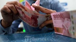 Aku tinggal di salah satu kediaman kontrakan milik paman ku yang memang kebetulan sedang kosong. Dkfyrcrim95unm