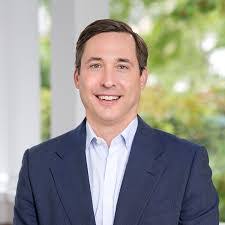 Justin Oates's Instagram, Twitter & Facebook