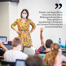 Neue chefin der bündnisgrünen stammt aus pattensen : Kinder Und Familie Annalena Baerbock