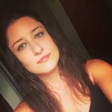 Jessica Royce's Instagram, Twitter & Facebook