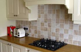 There are generally two types of tiling layouts for kitchen and you will need tile spacers can be used over and over again if they are kept clean of adhesive. Should I Choose Splashbacks Or Upstands Diy Kitchens Advice