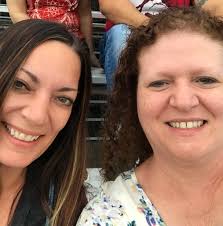 Beth Parrish (@BEP2010)