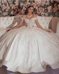 2 920 likes 14 comments gelinlik21 wedding dress model gelin on instagram wedding dress bustle stunning wedding dresses eve of milady wedding dresses