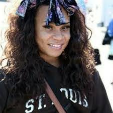 Ebony Roman's Instagram, Twitter & Facebook