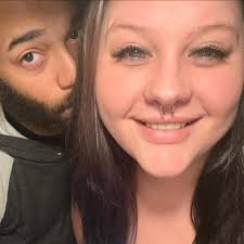 How far along was everyone when they found out the gender ? & can you find  out at 12 weeks