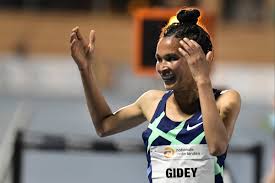 Ayana, who in rio clocked 29. Letesenbet Gidey Breaks 10 000m World Record Just Two Days After Sifan Hassan Set New Mark Evening Standard