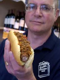 Readers (burp) respond to hot-diggedy dog article