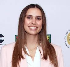 Sarah Mcallister's Instagram, Twitter & Facebook