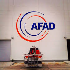 Yeni logonun, afad markasının kimliğini, kurumsal mesajlarını ve markanın türkiye'ye olan aidiyetini ülke ile dünya. Afad Lojistik Depo Bina Folyo Logo Kaplama Islemi Tamamlandi Hayirli Olsun Logolar