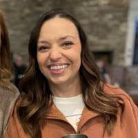 Victoria Stowe's Instagram, Twitter & Facebook