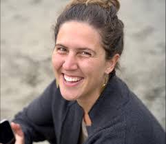 Rhea Calhoun's Instagram, Twitter & Facebook