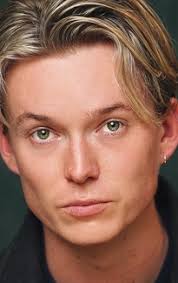 Bryn Chapman Parish (Брин Чепмен Пэриш)