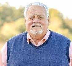 Gerald Chinn's Instagram, Twitter & Facebook