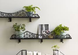On se déplace partout en. Etagere En Fer Iron Bridge Pont Design Deco Maison Meuble Deco Idee Deco