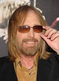 Roaming through the photo library of 8 years of our group fan page.