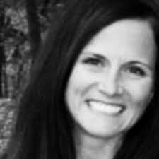 Jodi Gee's Instagram, Twitter & Facebook