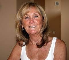 Debbie Goodyear's Instagram, Twitter & Facebook