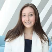 Elizabeth Difonzo's Instagram, Twitter & Facebook