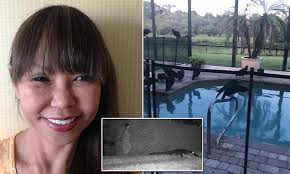 Woman who fed vultures, gators settles lawsuit for $53,000