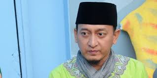 Ustaz zacky mirza tidak akan datang ke sidang cerai. Dalam Proses Cerai Ustaz Zacky Mirza Tetap Kunjungi Anak Kapanlagi Com